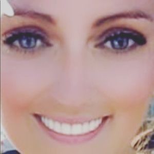 Meet your Posher, Kelli